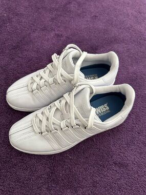 K-Swiss White Sneakers with Blue Insole